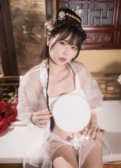醫(yī)生和乖乖女h灌滿1v1_藍(lán)光完整版觀看