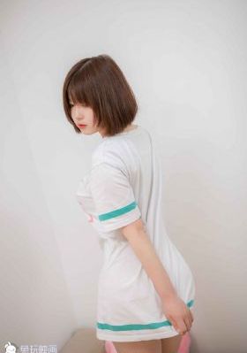 日本在線黃色絲襪電影_4K免費觀看