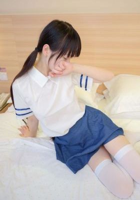 18禁美女裸體網站免費扒內衣_HD手機免費觀看完整