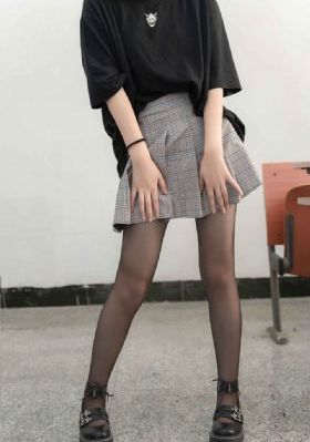 AV超薄肉色絲襪交足_高清免費(fèi)高清觀看