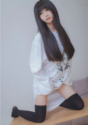翹臀嫩美少年被調教爽到失禁視頻_高清完整版觀看