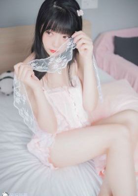 扒開她的腿直噴白漿_國語版完整版
