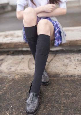 3d無盡噴出女仆_720高清完整版
