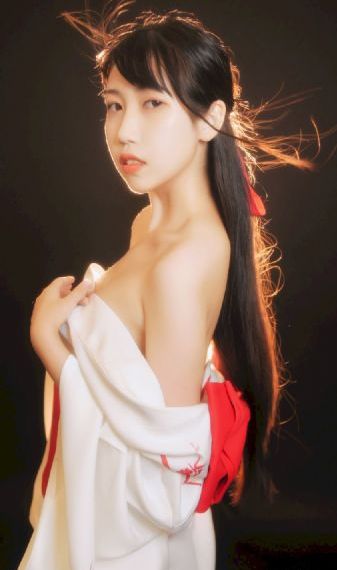 182tⅴ人之初午夜精品視頻_1080P免費高清觀看