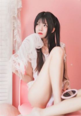 97歐美精品久久久久蜜桃_藍光HD在線觀看