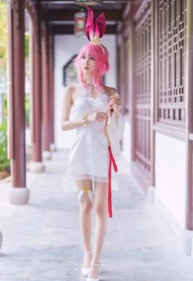 在線蜜臀av_BD英語免費電視劇