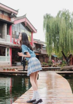 凹凸國產熟女精品視頻2_超清在線播放