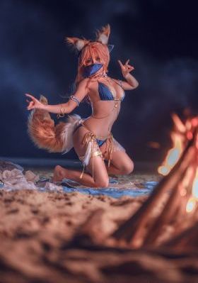 伊人精品綜合_BD在線播放觀看